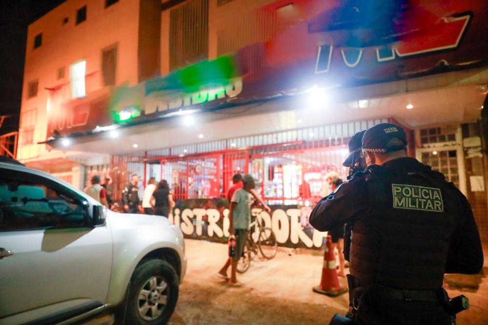 Capa da notícia: Legalidade de portaria que limita horário de distribuidoras de bebidas no Distrito Federal é confirmada